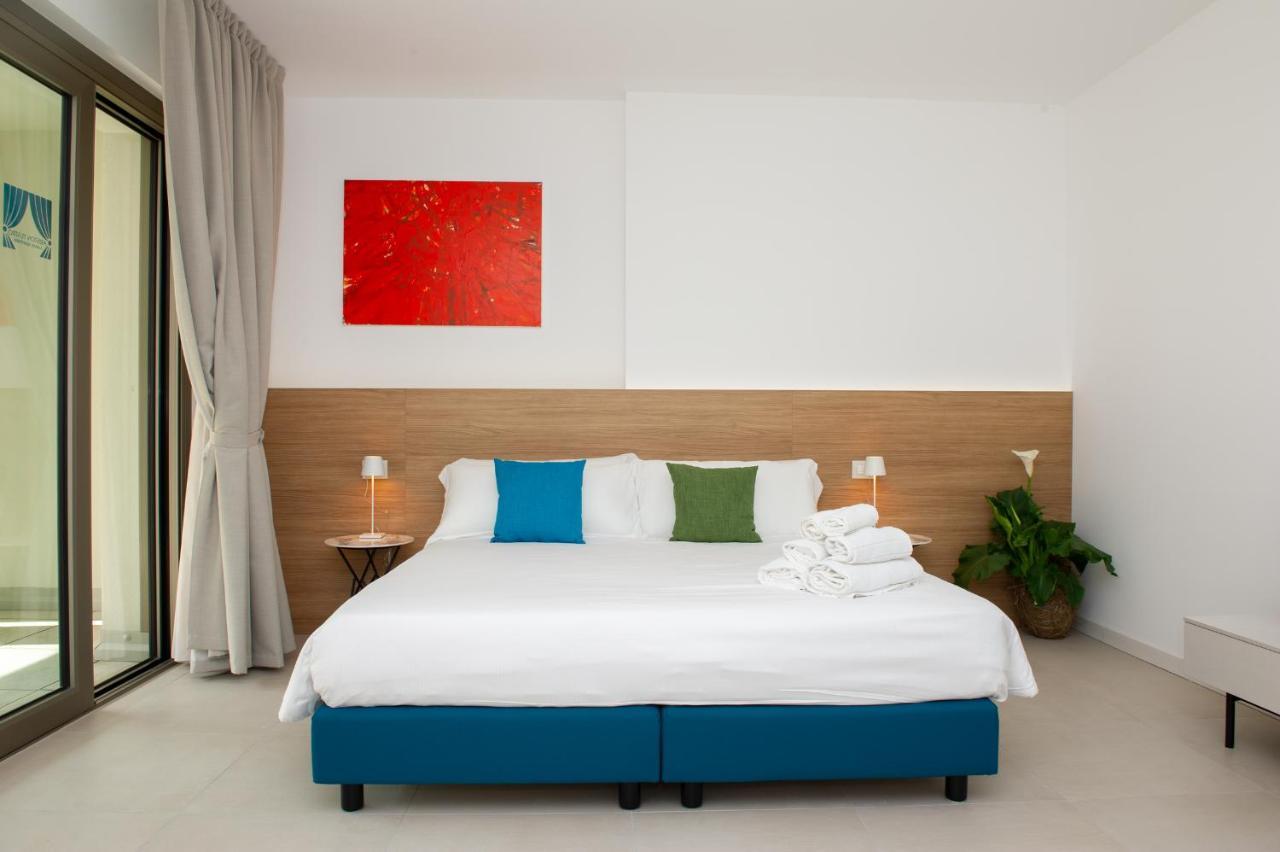 Ariston Teatro Luxury Aparthotel Grado Exterior photo