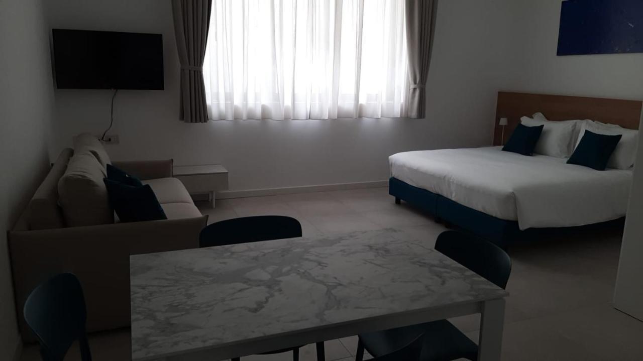 Ariston Teatro Luxury Aparthotel Grado Exterior photo